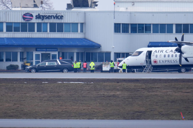 Stewardesa przeżyła katastrofę lotniczą. Ujawniono jej obrażenia