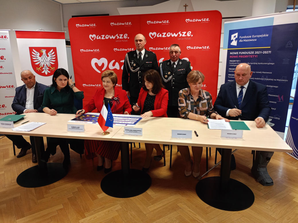 Dzięki wsparciu z Unii Europejskiej, w całym subregionie siedleckim za 48 mln zł zakupione zostaną 32 nowe wozy strażackie