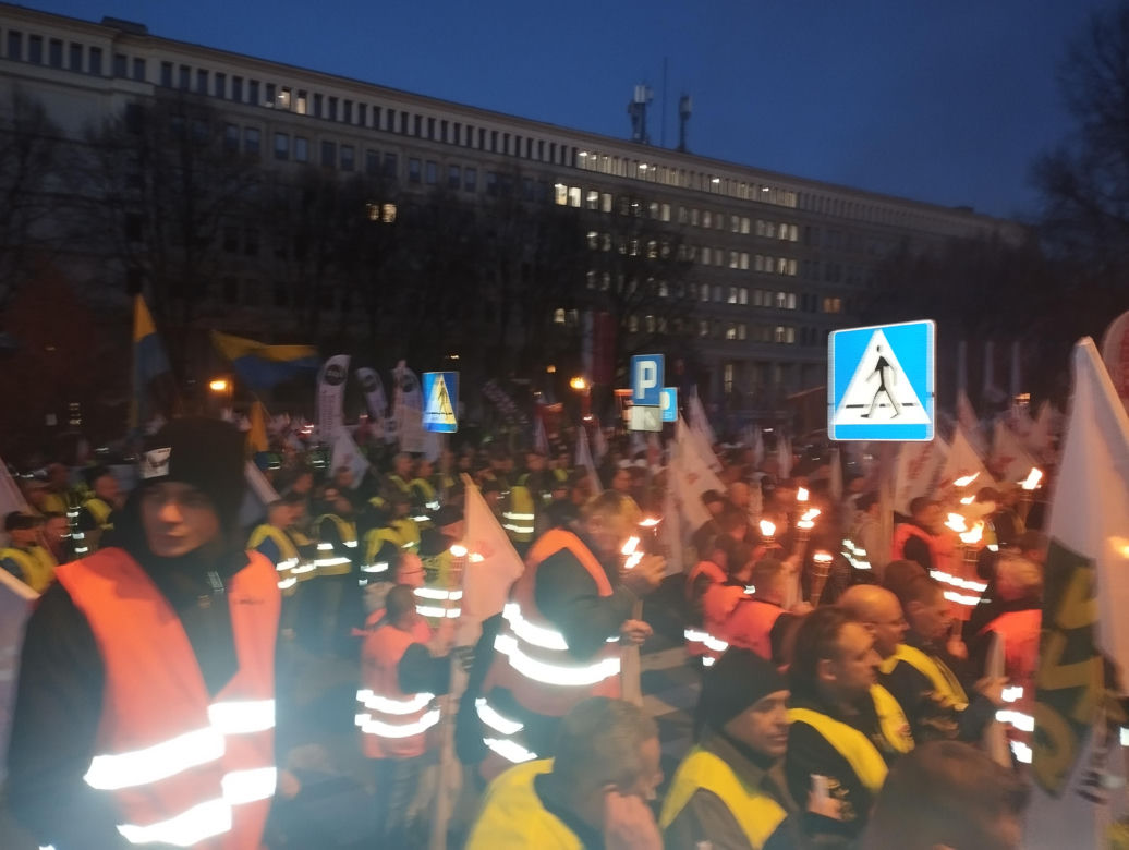 "Walczymy o Śląsk i o przemysł, żeby nie umarł"