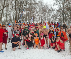 Historyczny I Zlot Morsów w Starachowicach