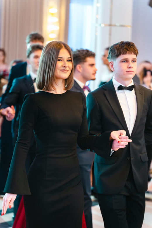 Studniówka 2026 młodzieży z IV LO im. Hetmana Stanisława Żółkiewskiego w Siedlcach