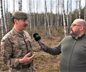 Brytyjski kapitan o służbie w Polsce: Mróz i śnieg były wyzwaniem