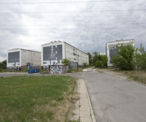 „Czarnobyl” Warszawy zniknie z mapy. „Smród, fetor i grzyb”. Tak wyglądało życie w „13 dzielnicy”
