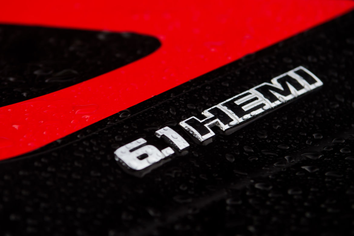 Dodge Challenger SRT8 6.1 V8 HEMI