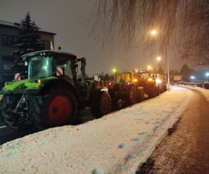Protest rolników na spotkaniu z ministrem rolnictwa na Uniwersytecie w Siedlcach