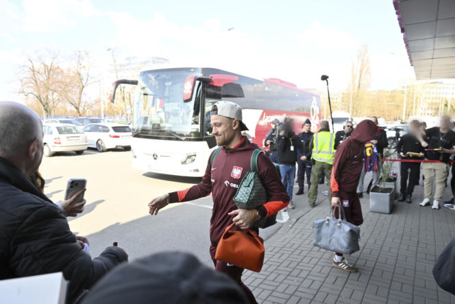 Polscy piłkarze polecieli na finał baraży ze Szwecją