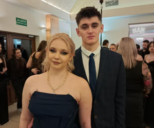 Studniówka 2026 maturzystów Zespołu Szkół Zawodowych nr 1 w Starachowicach