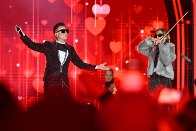 Sylwester z telewizją Republika