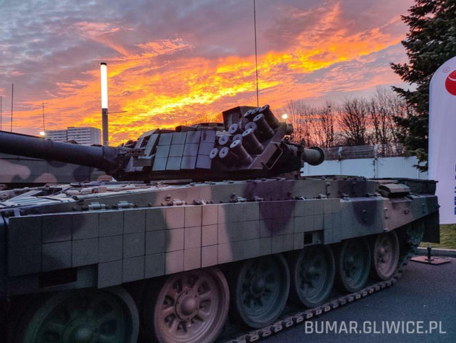 Bumar-Łabędy a produkcja K2PL. Co wypełni lukę produkcyjną i zabezpieczy przyszłość zakładu?