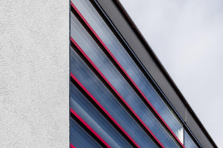 Życie w Architekturze 2025. Sala gimnastyczna z zapleczem sportowym, salami dydaktycznymi oraz budynek Biblioteki wraz z siedzibą Rady Dzielnicy. SIM Architekci