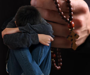 Ksiądz oskarżony o molestowanie 14-latka. Miał zostać przeniesiony do Polski z USA za niewłaściwe zachowania
