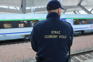 Praca w SOK. Kuszą zarobkami. Nawet 8 tys. zł i mnóstwo dodatków! Sprawdź, jakie są wymagania