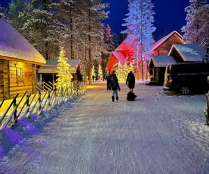 Rovaniemi w Finlandii. Wioska Świętego Mikołaja