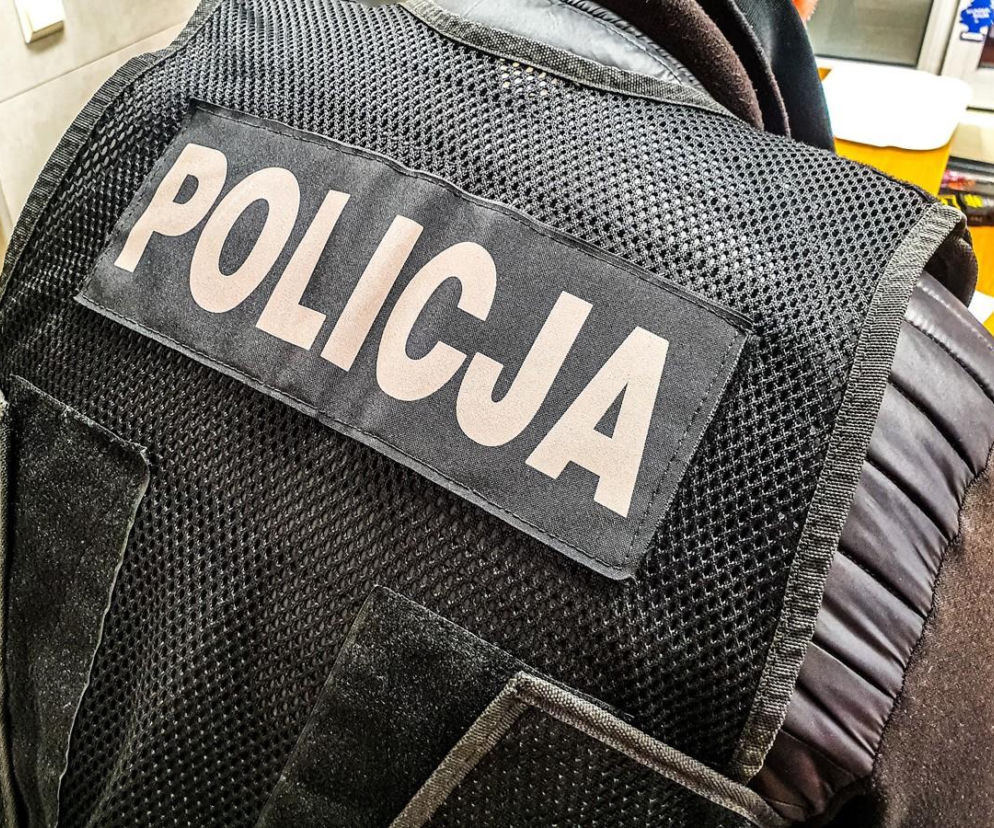 Ukrył ciało swojej matki w walizce. Nowe fakty w sprawie śmierci kobiety