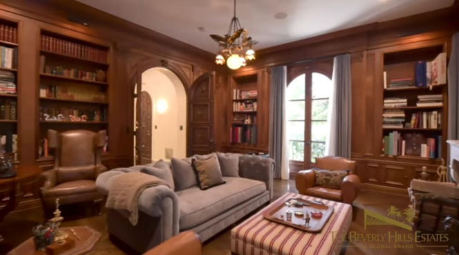 Słynna posiadłość Ozzy'ego Osbourne'a trafiła na sprzedaż! Gwiazdorski luksus za KOLOSALNĄ sumę!