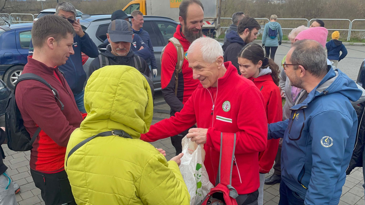 Sprzątanie brzegów Dunajca w Nowym Sączu