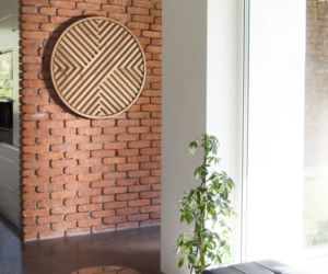 New Mood Circle - drewniany obraz, TwoByFour
