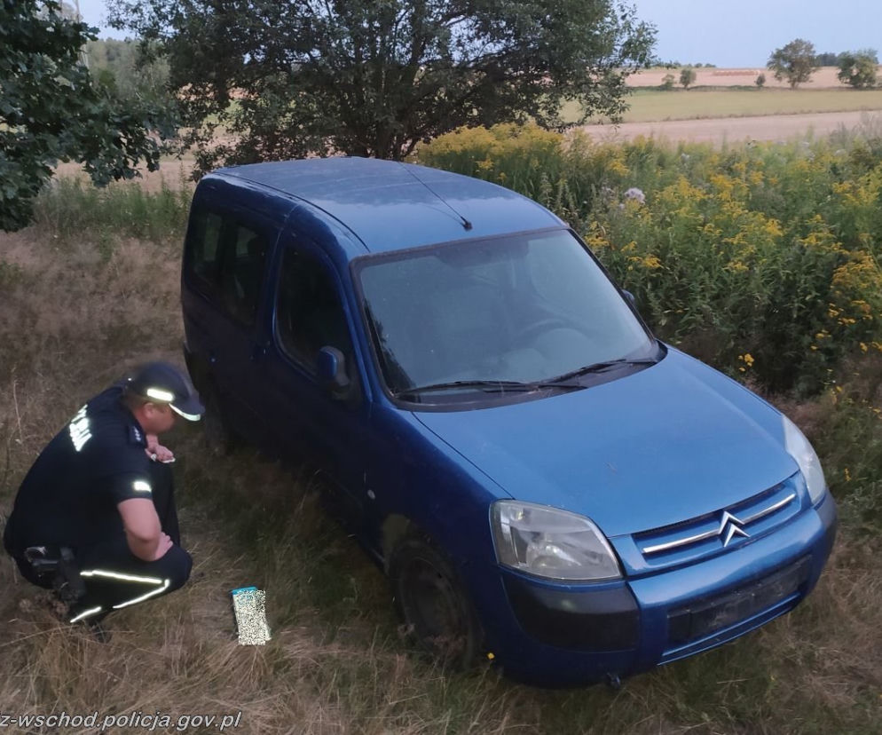 Skradziony Citroen po miesiącu został odnaleziony w krzakach