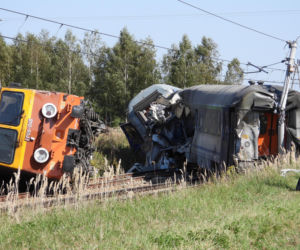 Wstrząsające zdjęcia z katastrofy kolejowej na Mazowszu