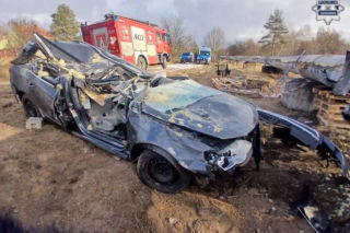 Uciekał przed policją z trzema nastolatkami. Huknął w rury ciepłownicze. 18-letni Antoni O. zszokował całą Częstochowę!