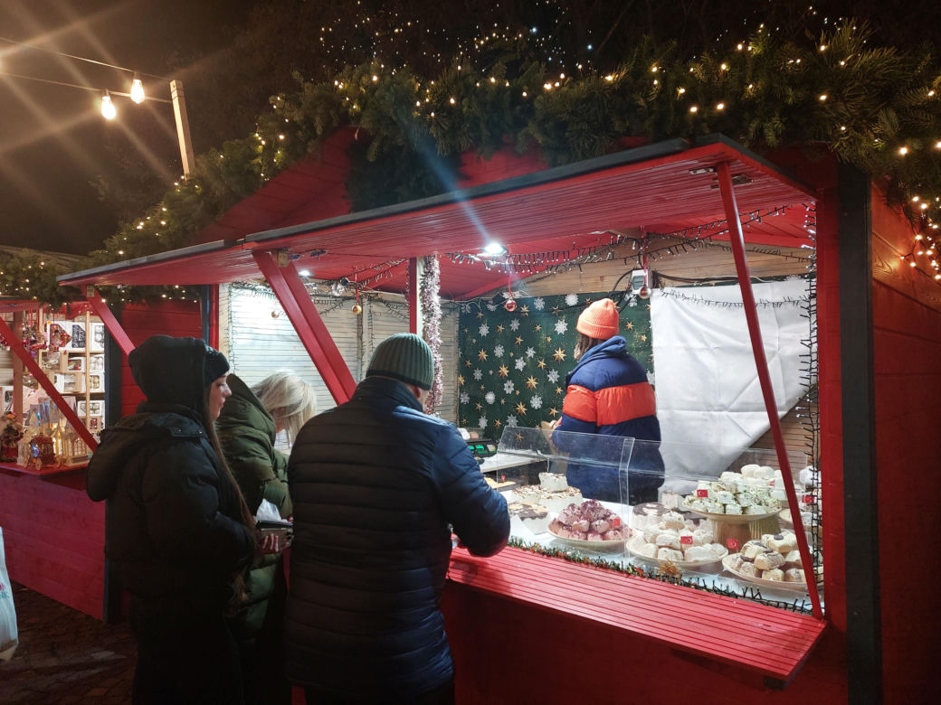Świąteczne Miasteczko w Rzeszowie otwarte