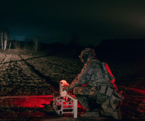 FlyEye na nocnej misji.  WOT monitoruje kluczowe obiekty z powietrza