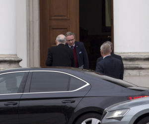 Jarosław Kaczyński na spotkaniu z prezydentem Andrzejem Dudą