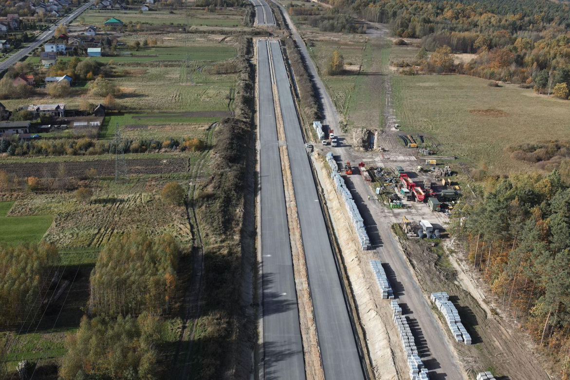 Półmetek na budowie obwodnicy Wąchocka - nowe zdjęcia z terenu budowy!