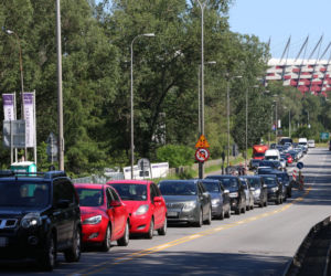 Budowa zapory przeciwpowodziowej blokuje miasto