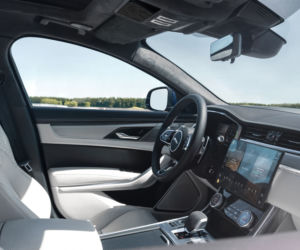 Nowy Jaguar XF (2021)