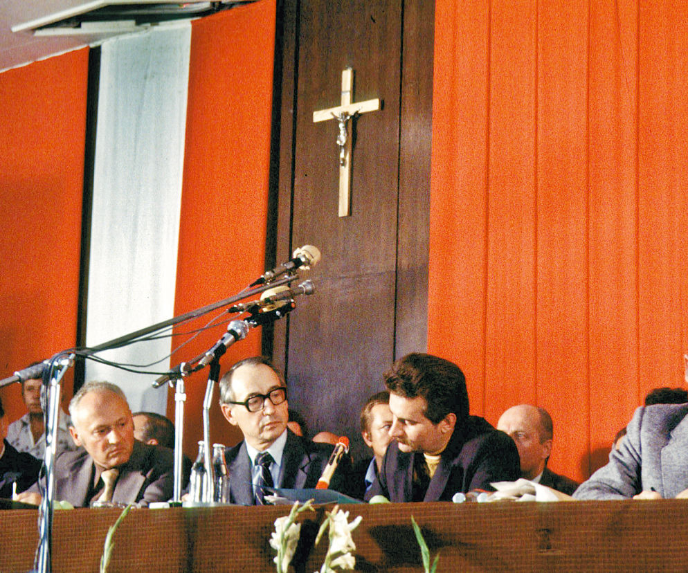 Wałęsa to  bohater. Może mówić, co chce