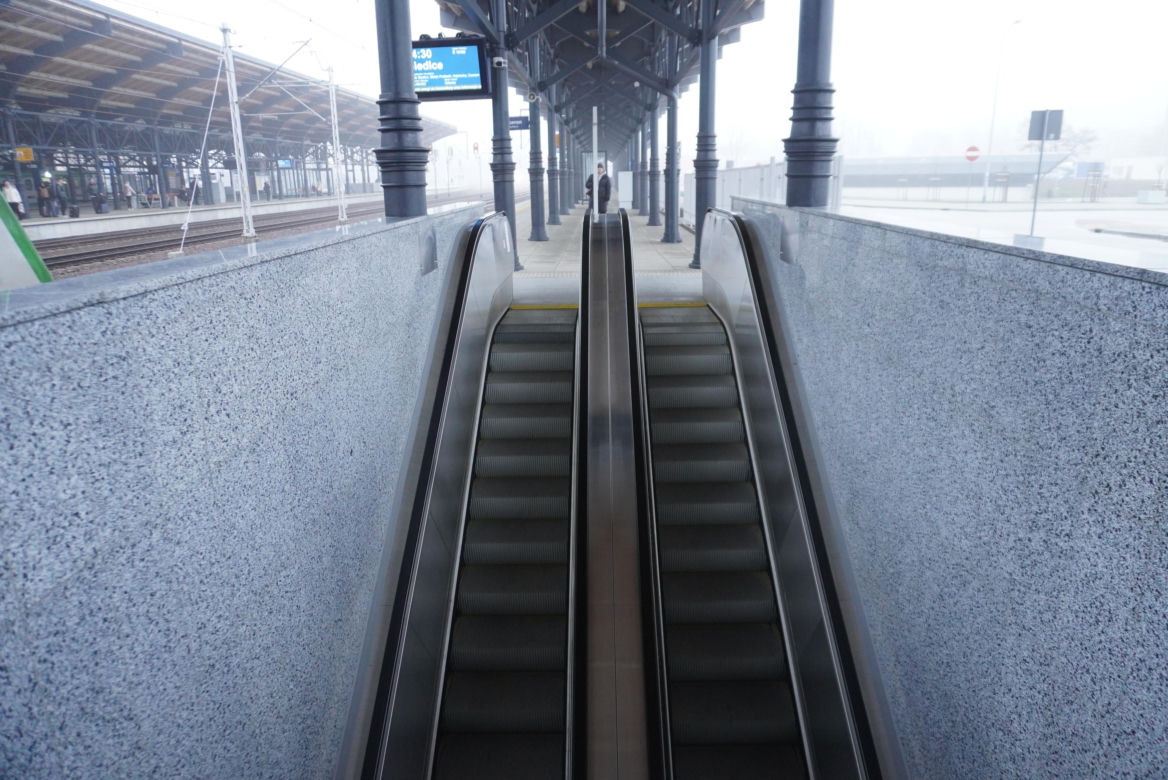 Oficjalny koniec modernizacji stacji Białystok. Tak wygąda teren przy dworcu PKP