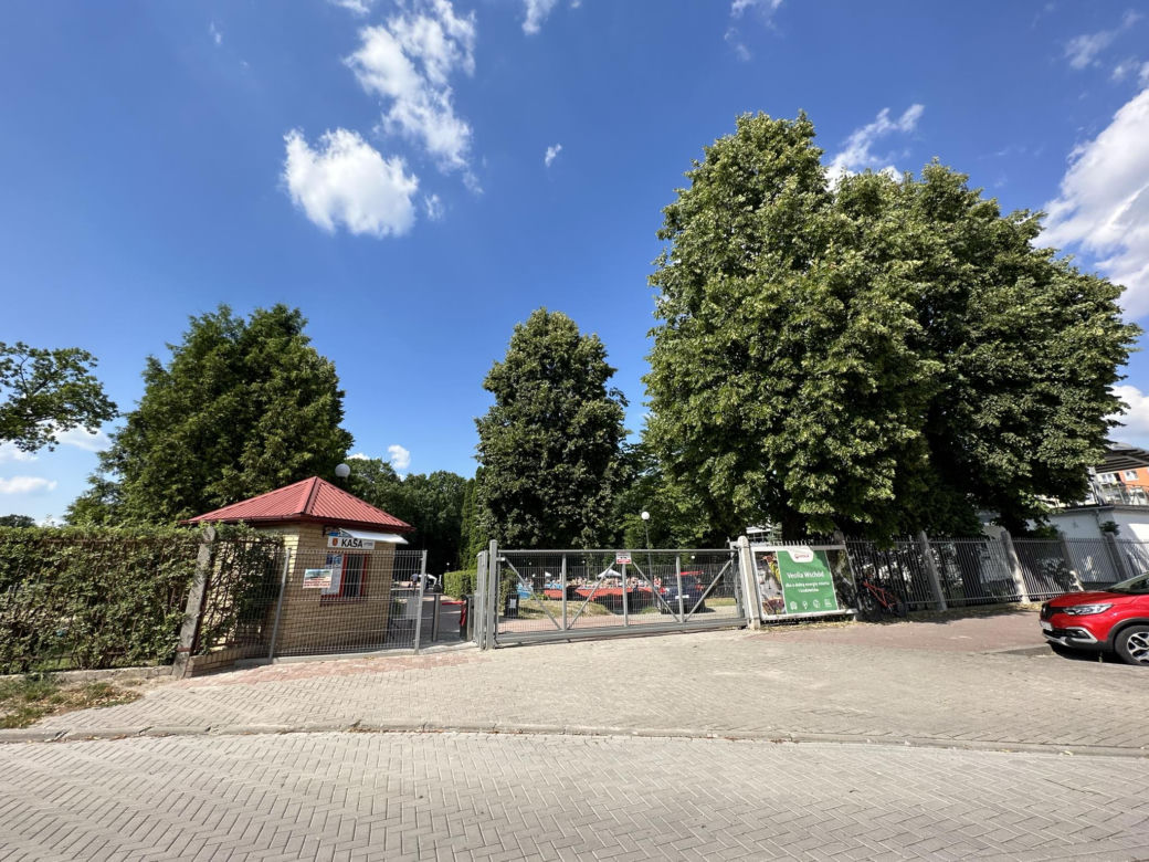 Odkryty basen w Kraśniku