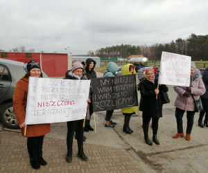 Rodzice protestują przeciwko zmianom w ich szkole