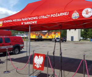 53 opryskiwacze zakupione w ramach Małopolskiej Tarczy Antykryzysowej przekazano strażakom OSP z powiatu tarnowskiego