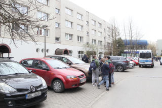 Śmierć seniorów w bloku. Wnuk w szpitalu. „Nikt by się tego nie spodziewał”