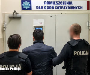 Ustawa kiboli w centrum miasta