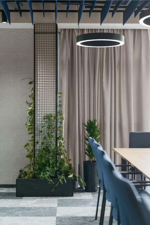 Harmonia w miejscu pracy. Nowy projekt biura autorstwa SAAN Architekci