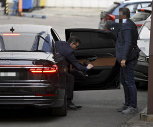 Morawiecki pod specjalnym nadzorem