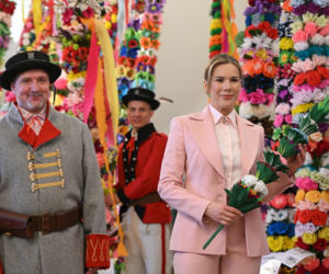 Marta Nawrocka w wiosennym total looku na Niedzieli Palmowej! Kolor idealny na Wielkanoc