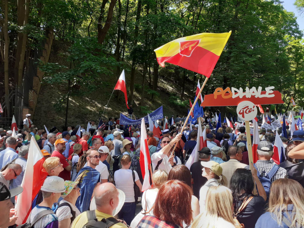 Marsz 4 czerwca w Warszawie - tłumy na ulicach stolicy!
