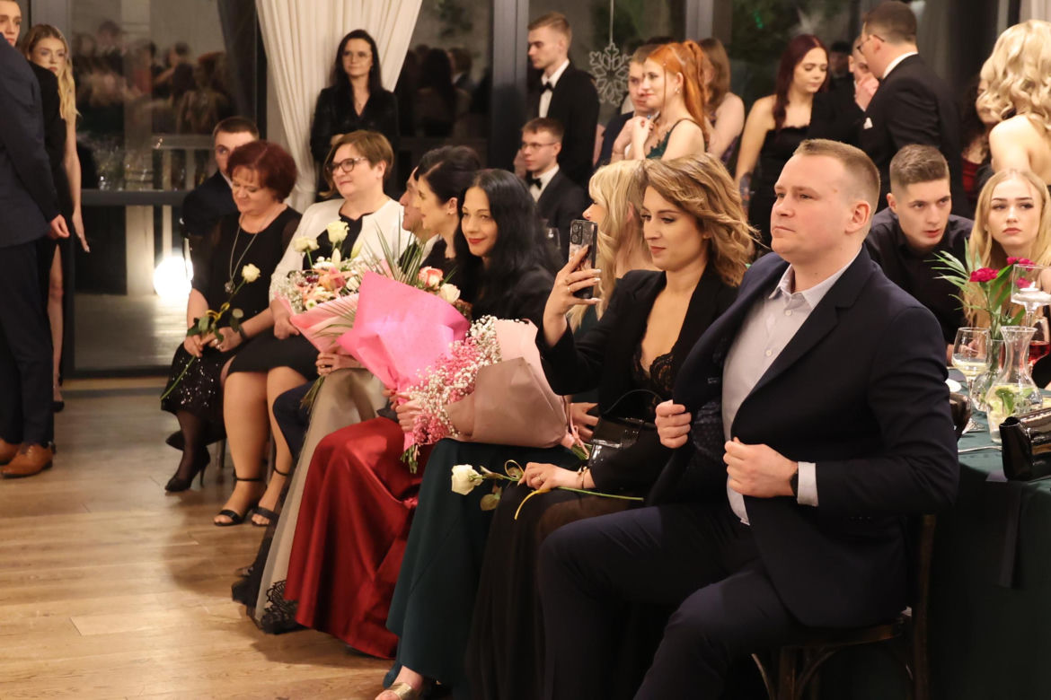 Studniówka VII Liceum Ogólnokształcącego im. Marii Konopnickiej w Lublinie
