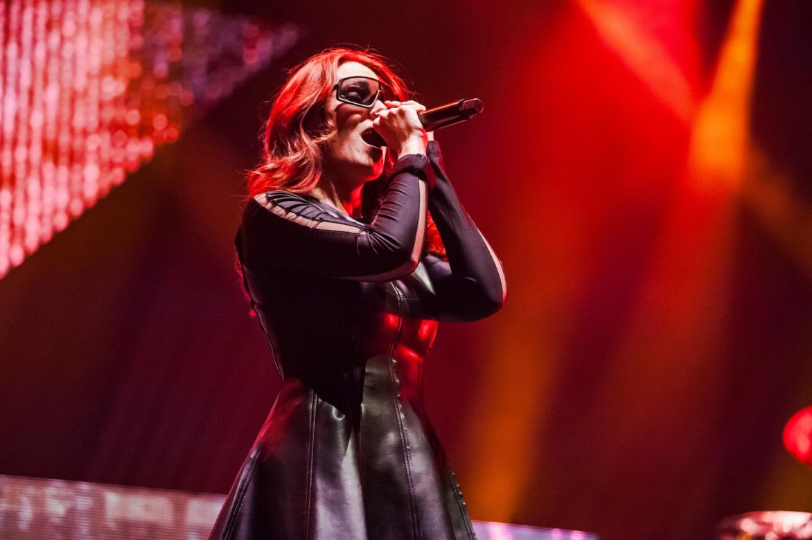 Misternie zaplanowane wizualne widowisko – Epica, Amaranthe i Charlotte Wessels zagrali w Warszawie [RELACJA]