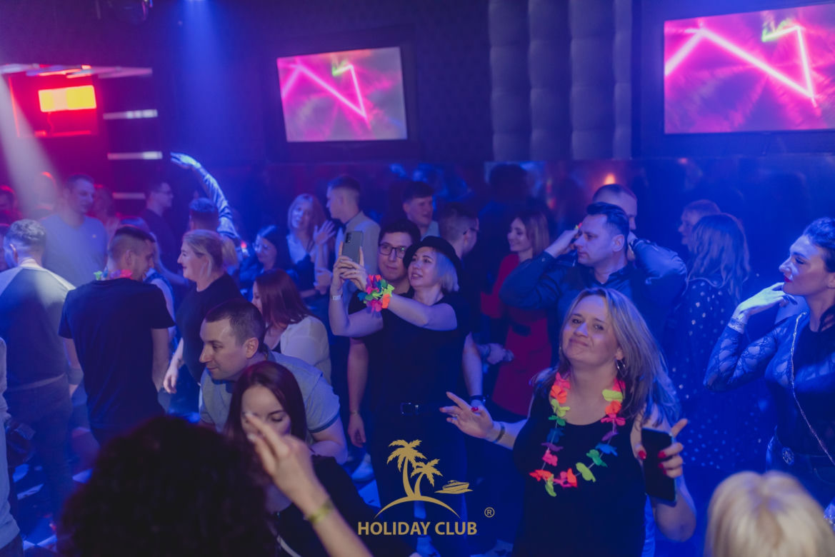 Szczecinianie w Holiday-Club. Zobacz, jak się bawią mieszkańcy! 