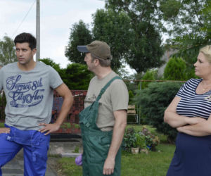 Pierwsza miłość. Olek (Krzysztof Wieszczek), Kazanowa (Elżbieta Romanowska), Seweryn (Mirosław Kropielnicki)
