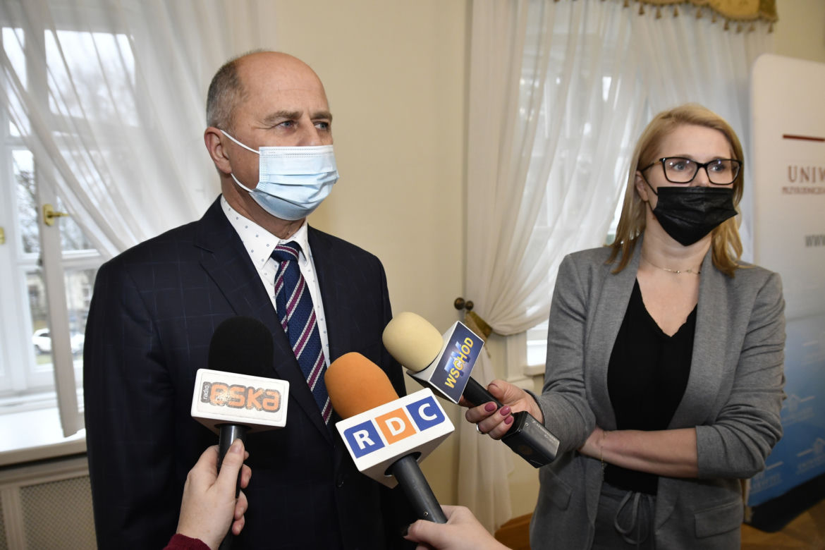 Podpisanie umowy o współpracy pomiędzy UPH i ZSP nr 1 w Siedlcach