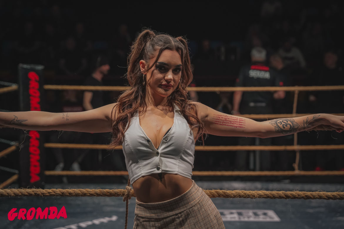 GROMDA: Ring-girls 