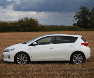 Toyota Auris Hybrid