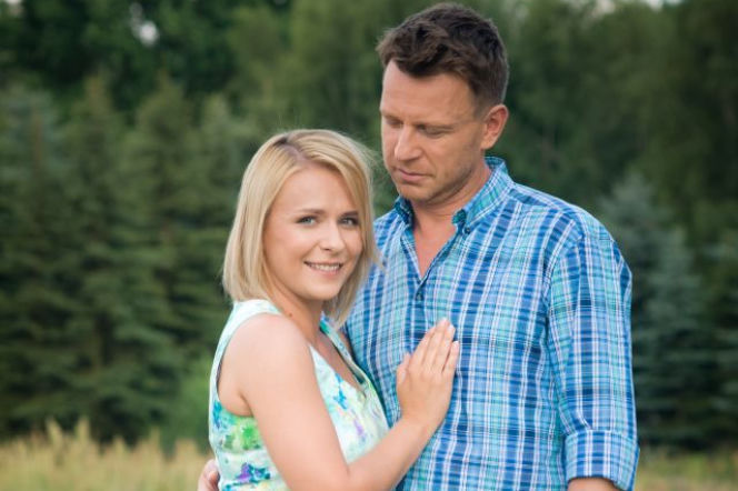 Pierwsza miłość. Marysia (Aneta Zając), Michał (Wojciech Błach)