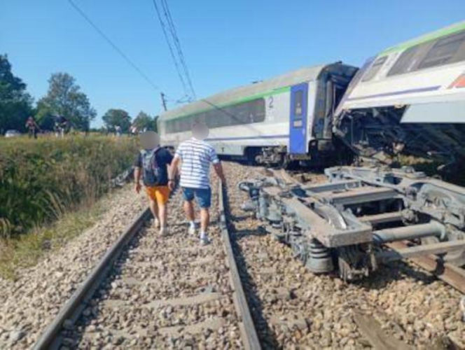 Wypadek na przejeździe kolejowym w Sokolnikach Suchych